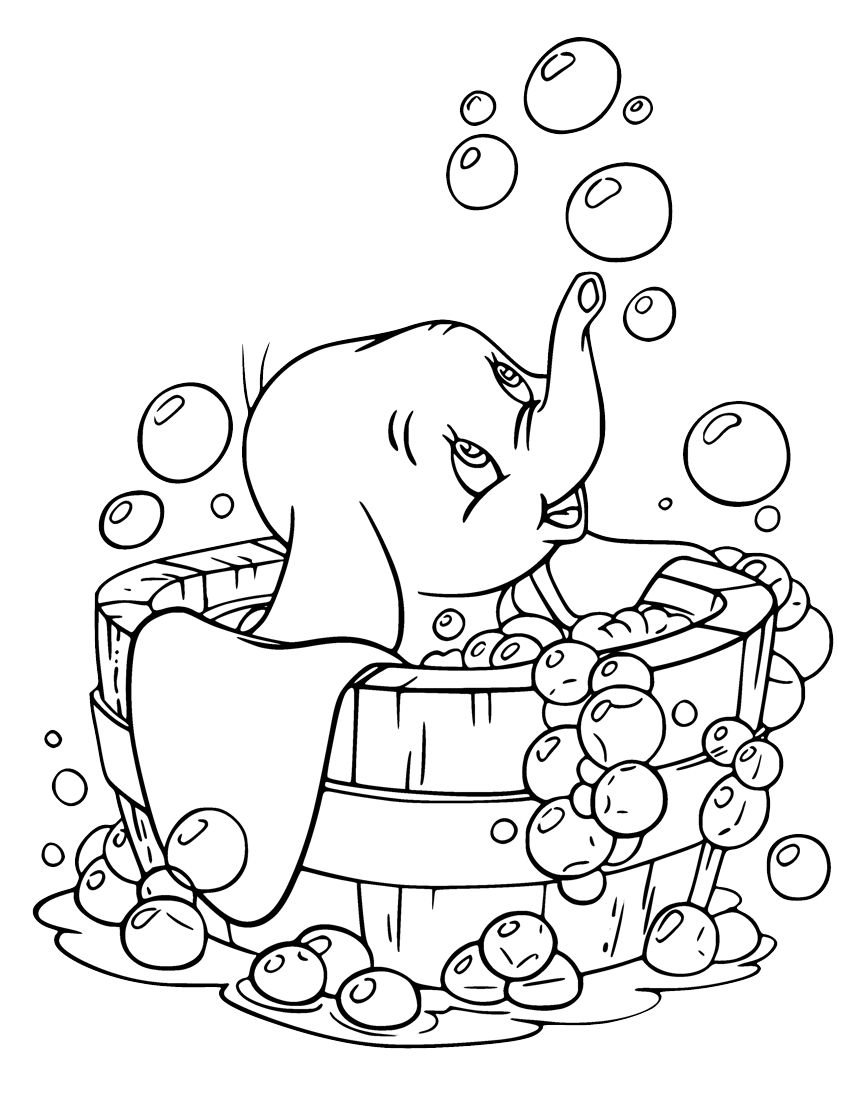 Desenho do Elefante Dumbo tomando banho em um balde com espuma e bolhas para imprimir e colorir.