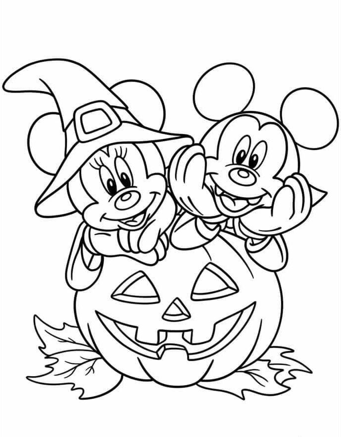 Desenho do Mickey e Minnie fantasiados de bruxinhos em cima de uma abóbora de Halloween, para imprimir e colorir.